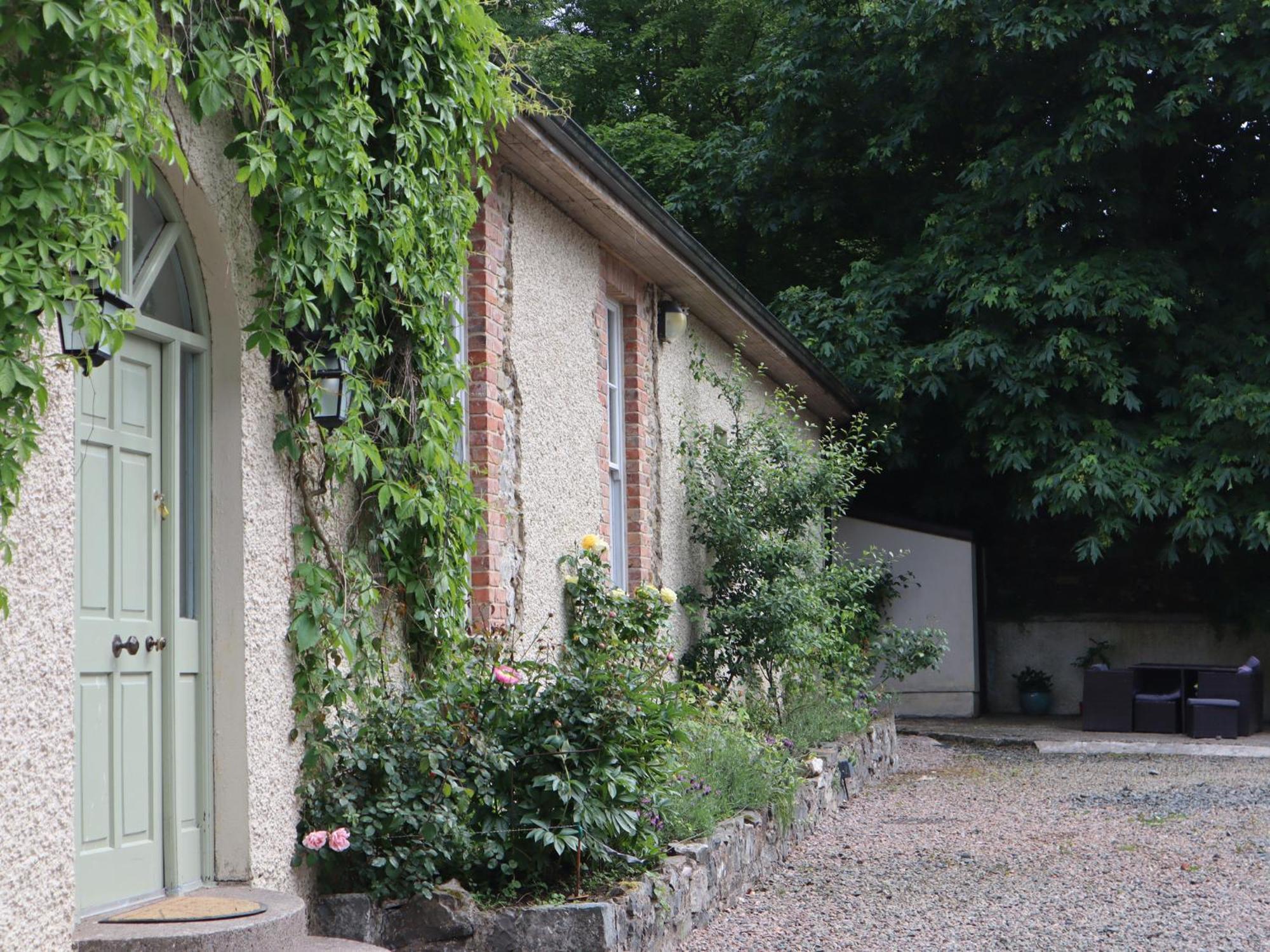 Millvale Cottage Cootehill Bagian luar foto